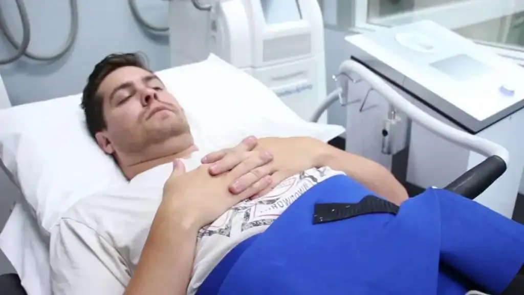 Transforming Bodies: Celebrity Success Stories and the Truth Behind Body Contouring 2 Image of male having body contouring Feltham treatment